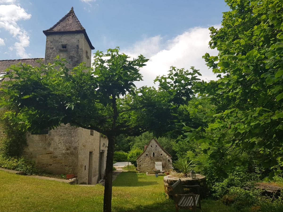 Le Moulin De Jules Et Akasha Panzió Murat Kültér fotó